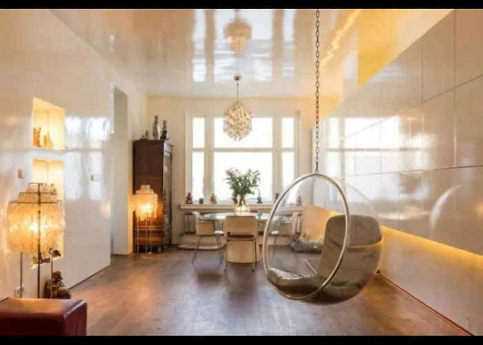 Beautiful Apartment With Asian Style Bedroom Near Rai & Center